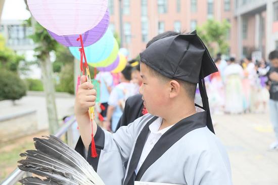 二小读书节活动,阅读悦精彩一起向未来