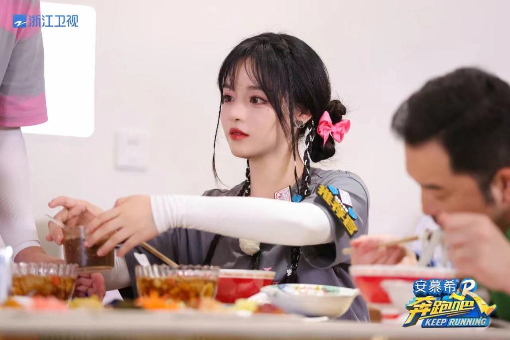 周深奔跑吧兄弟十一季泰国篇,奔跑吧兄弟2021周深