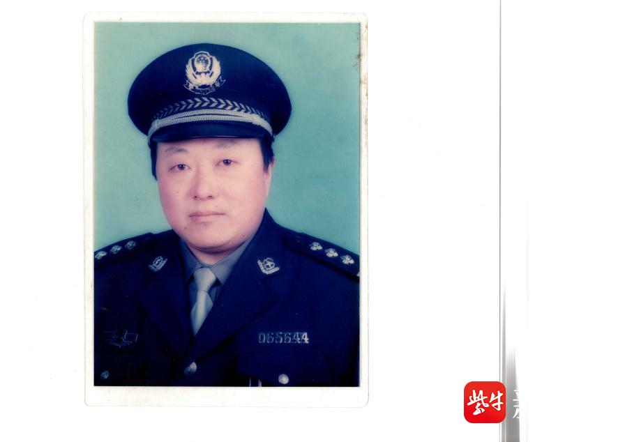 老警察站最后一班岗,老民警的最后一班岗