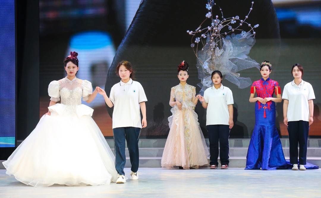 职业教育凝心铸魂育人,技能让生活更美好中职生