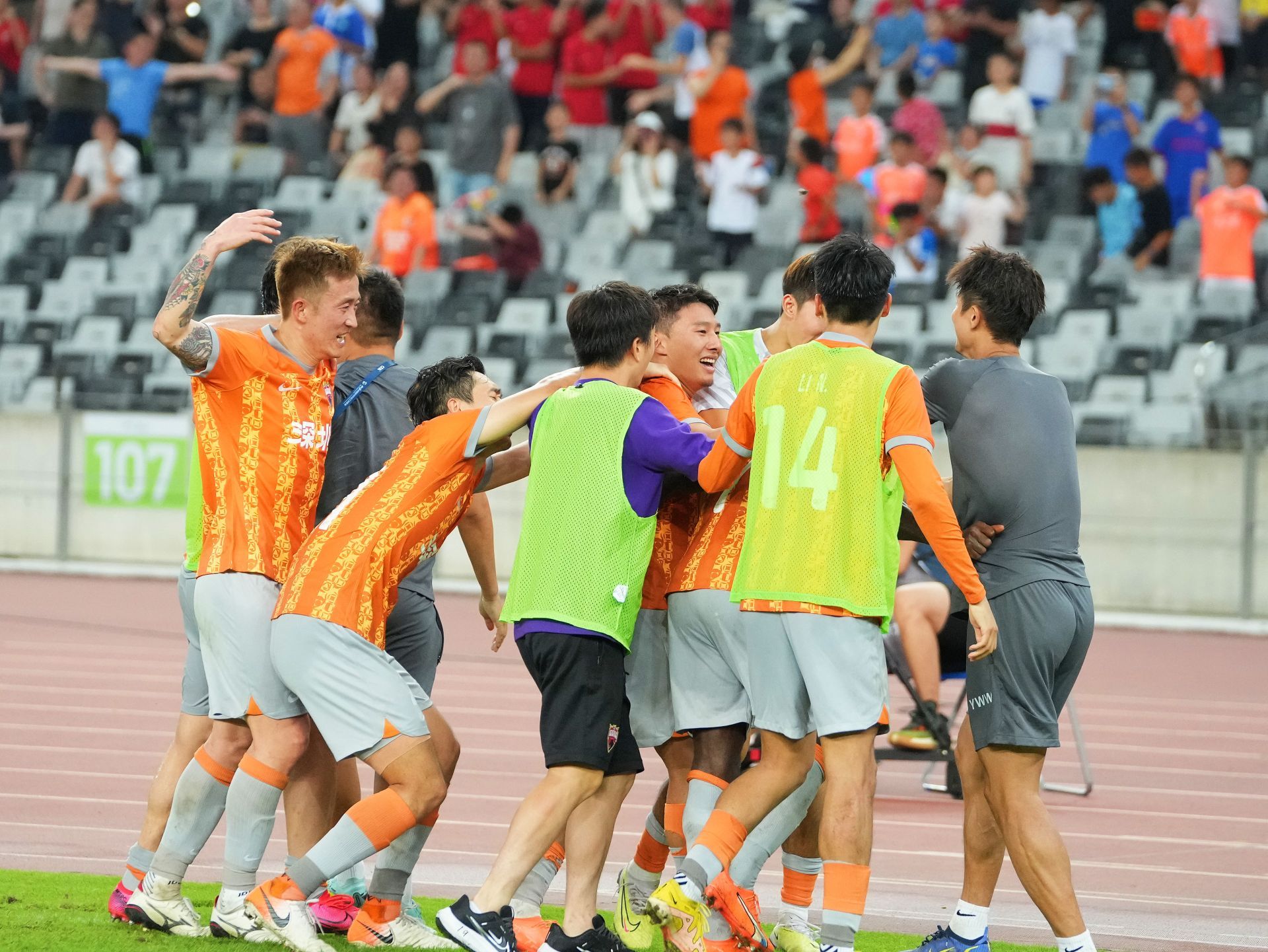 中超广州队vs深圳队第26轮,中超史上惊天大逆转