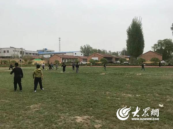 临清市先锋路街道中心小学——多彩课程促“双减”社团活动绽光芒