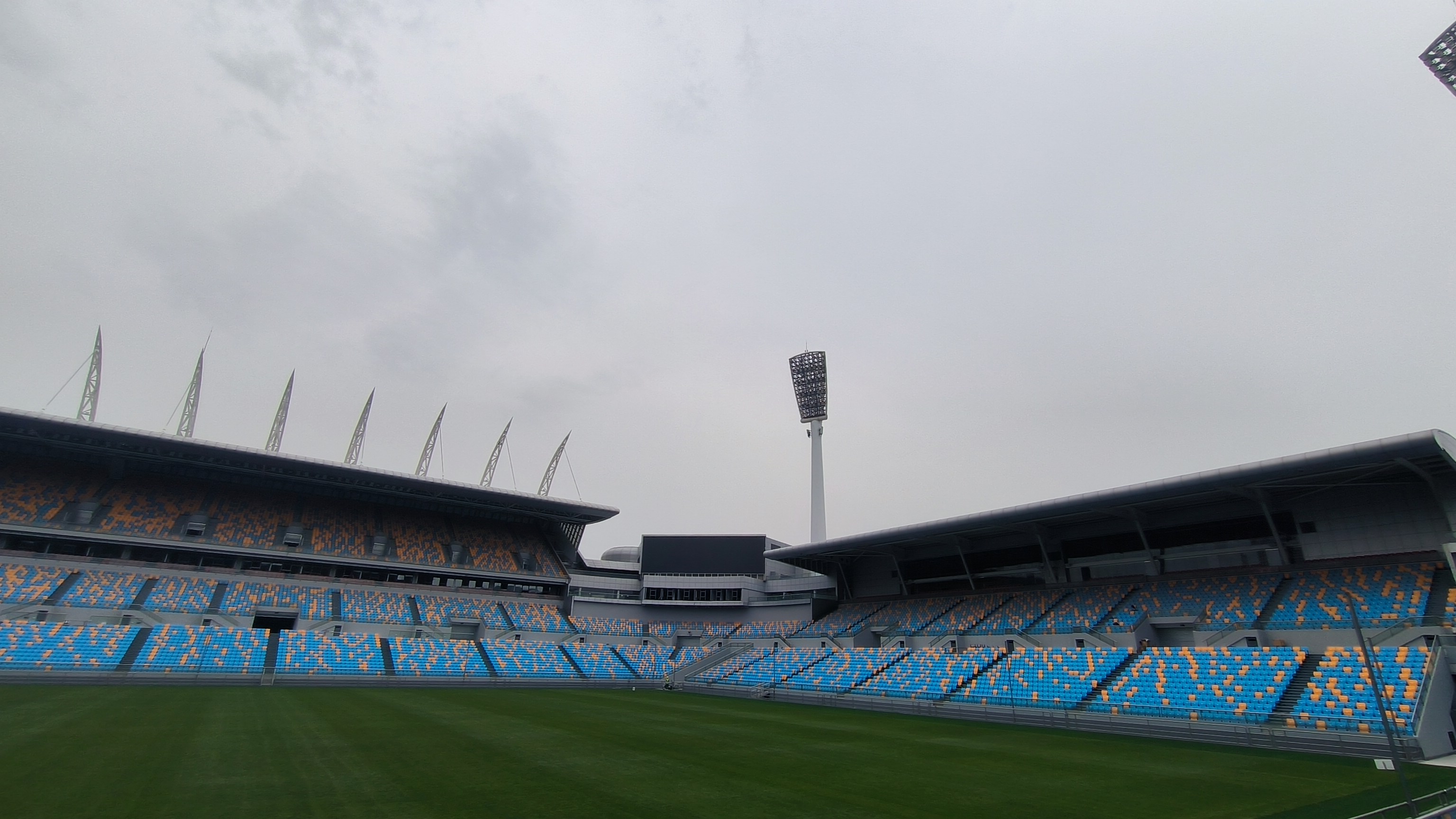 泰达足球场王者归来,泰达足球场再投用后首场中超比赛