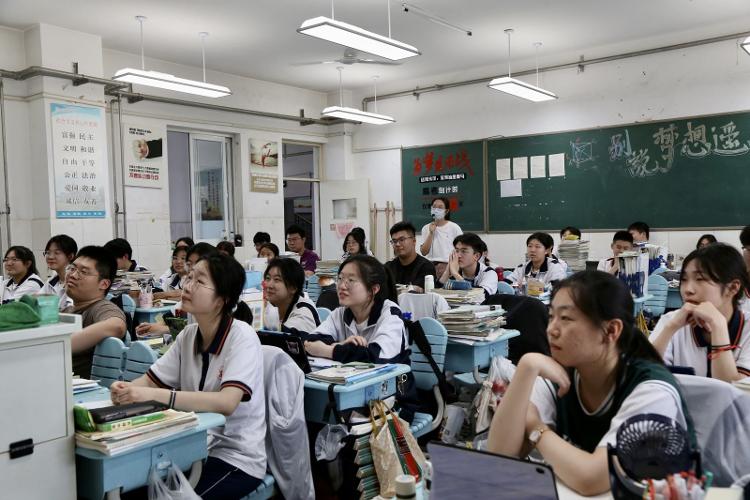 爸妈永远是孩子最坚强的后盾,爸妈永远是你后盾