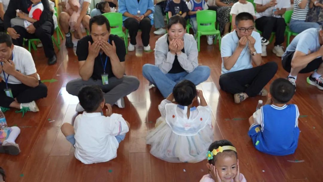 弥渡七彩艺术儿童节,儿童节学校表演有意义吗