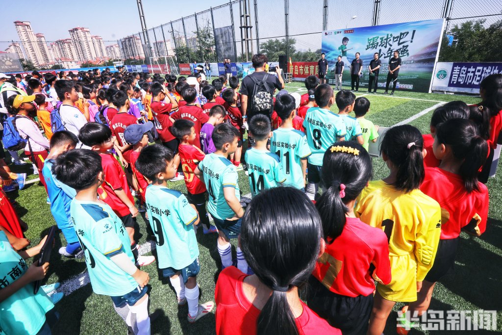 踢球吧少年强视频,踢球吧少年强