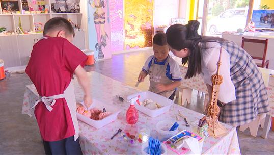 大学毕业后走上了创业之路,95后大学生创业不走寻常路