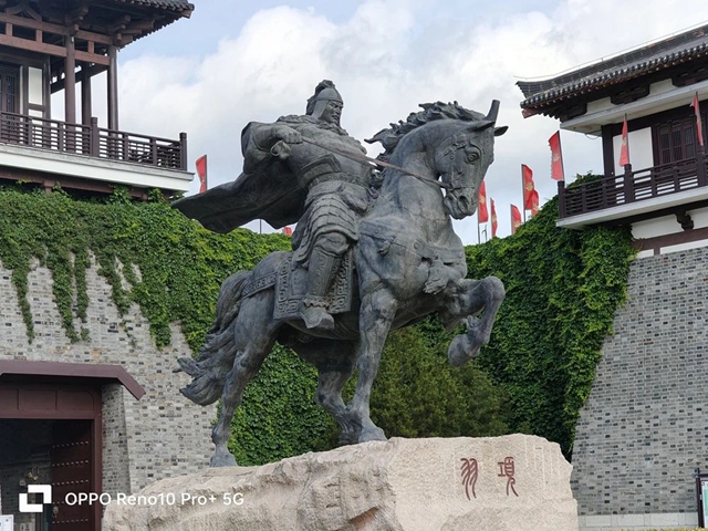 真的假的？居然有人活在了“仙境”里