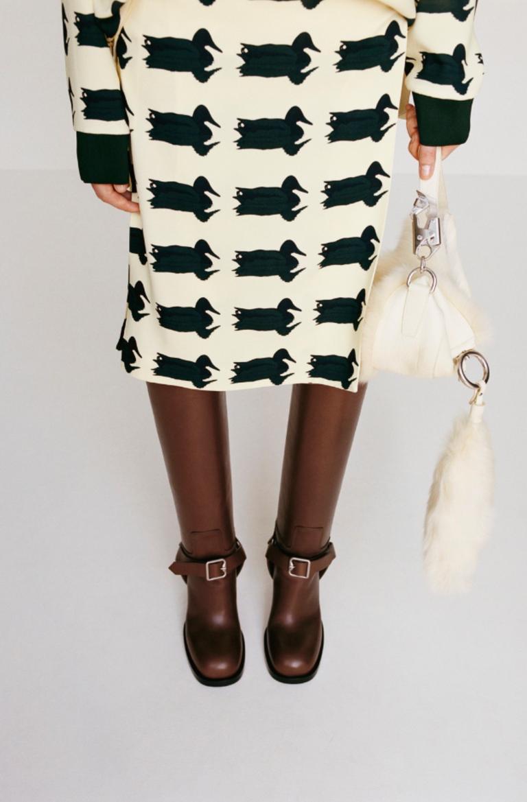 burberry新品2024,burberry2023秋冬发布时间