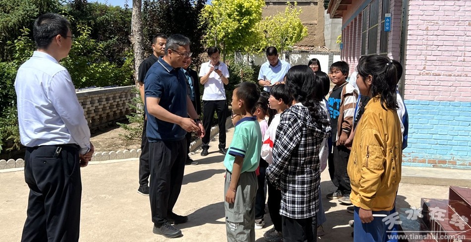 周祖国调研全县农业农村重点工作,到王河镇调研乡村振兴工作