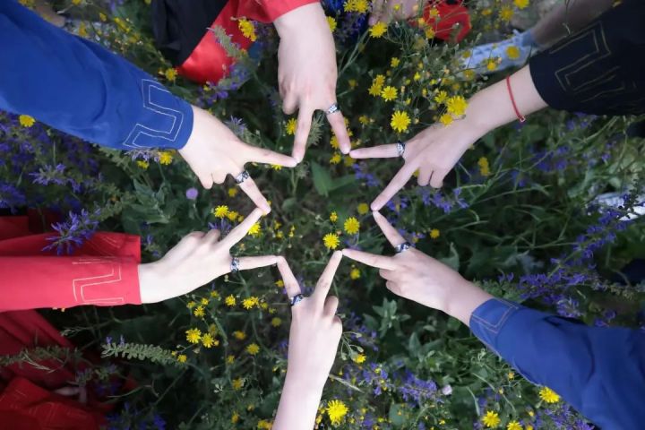 “卷”出新高度！这些高校的毕业礼物实力宠学生