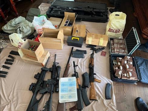 假发金条护照甚至还有鳄鱼标本，瓦格纳组织创始人住宅及办公室都有什么