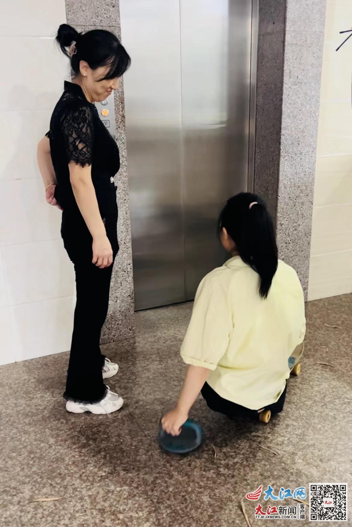 无腿女孩蒋子怡,无腿女孩蒋子怡近况