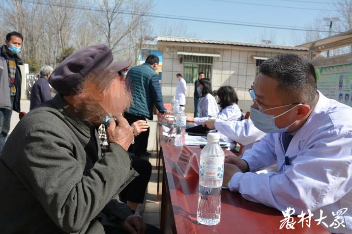 出现这5个症状可能是关节炎,出现这几大症状小心类风湿关节炎