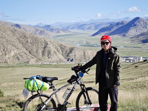 90后老师自驾游,90后女老师骑行