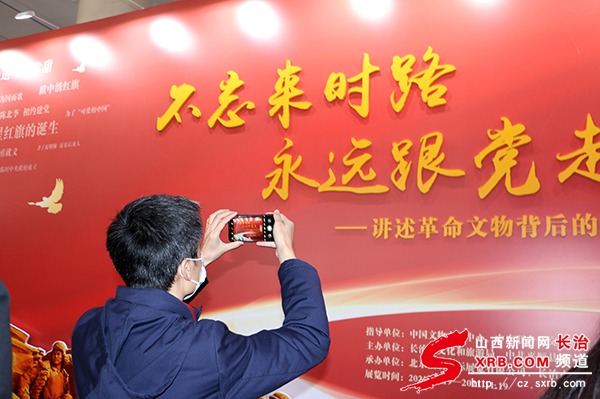 远山如黛近水含烟下一句,远山如黛近水含烟文案