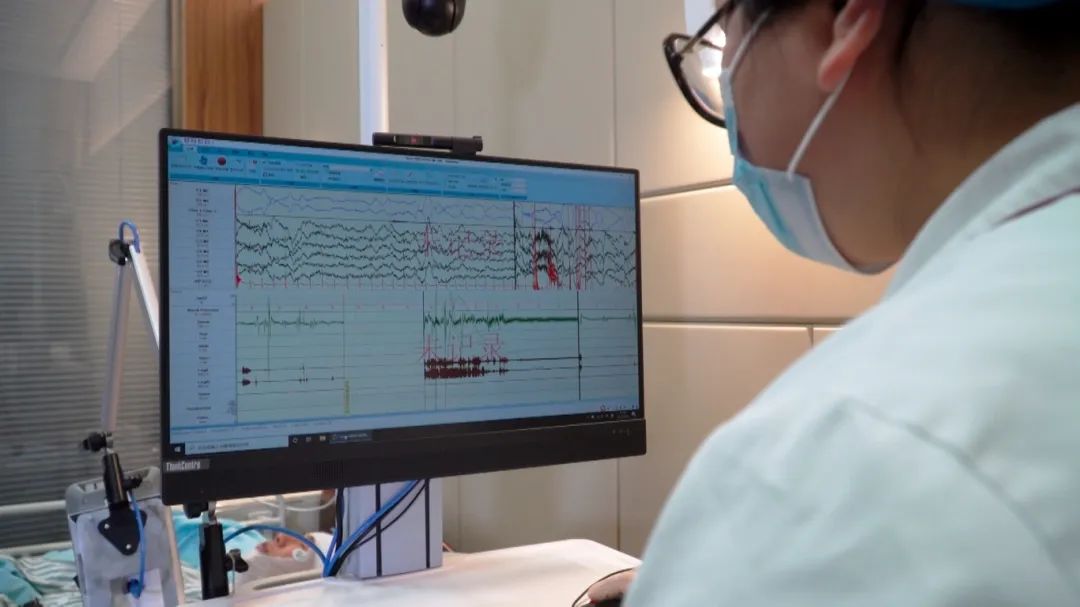 如何缓解焦虑和睡眠障碍,老人睡眠障碍症最快缓解方法