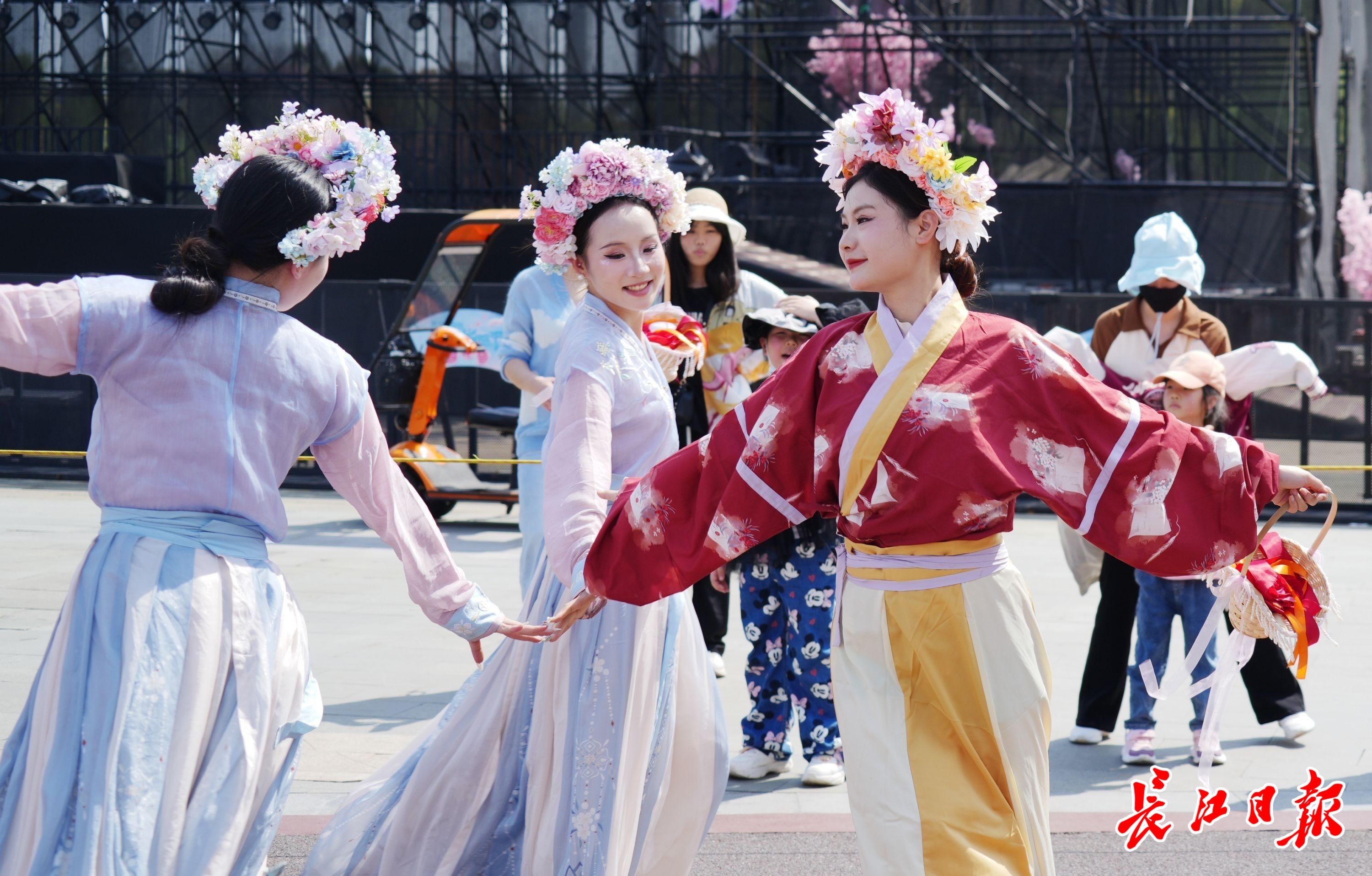 宋韵水上婚礼绍兴,宋韵水上婚礼