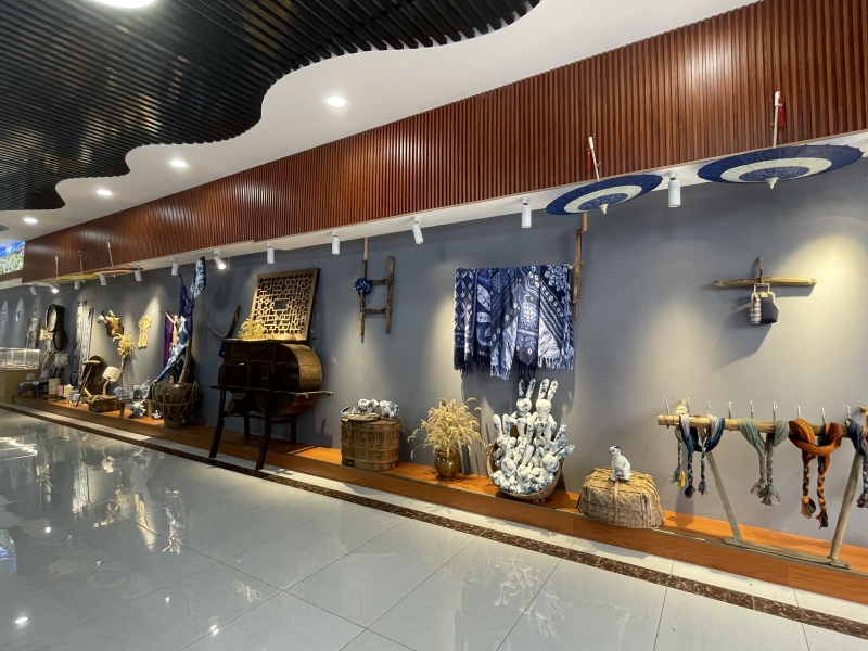 双节出游·醉美邂逅-乌当篇|来乌当区这家店，贵州特产“一站”购